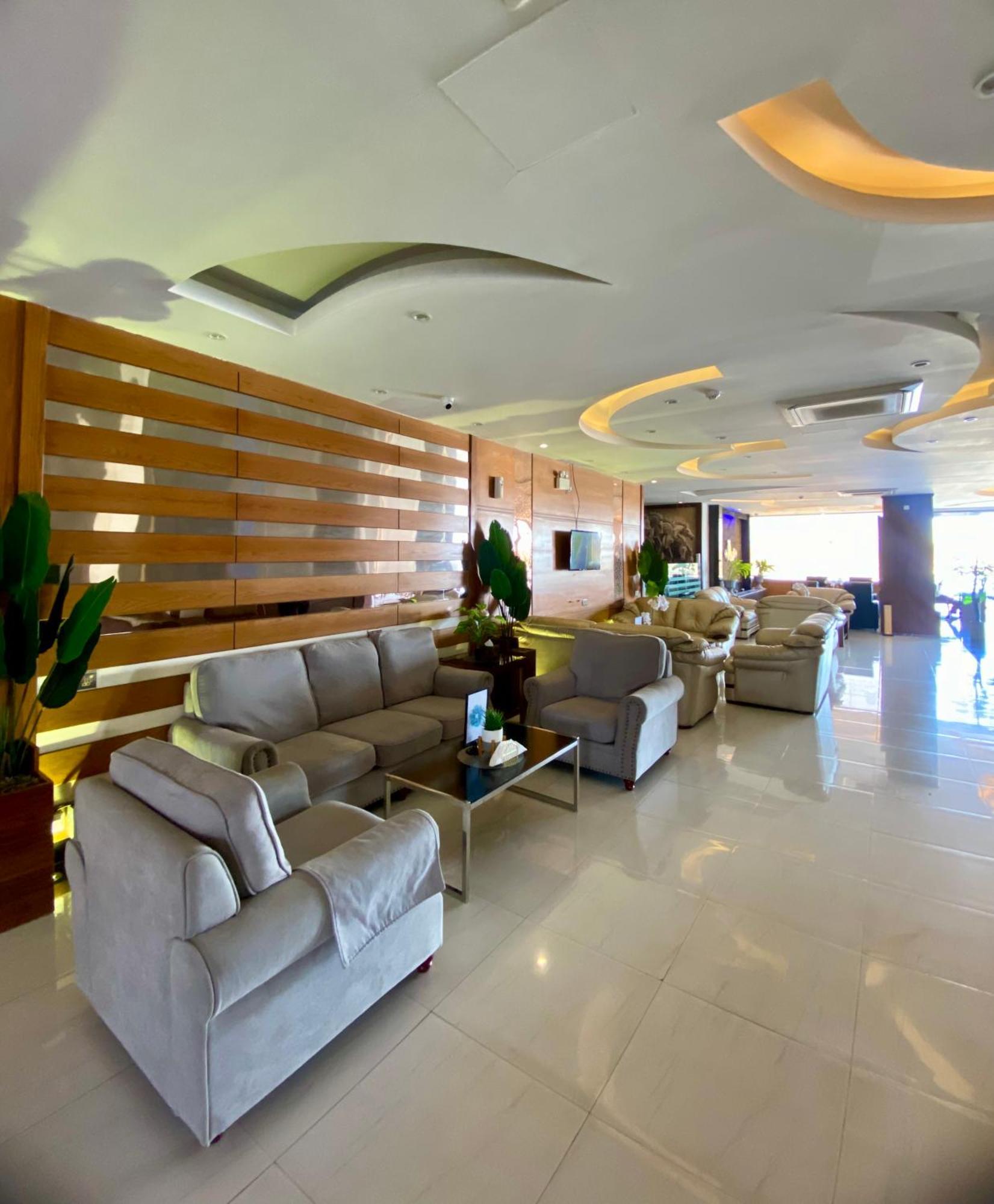 Aral Hotel Apartments Tabuk Exterior photo